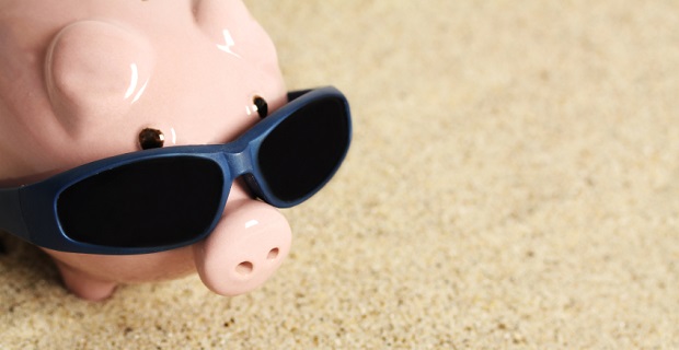 Cet été, rééquilibrez votre budget grâce aux soldes et au rachat de crédit