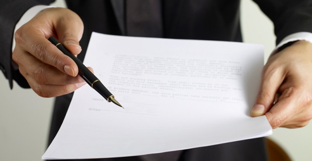 Contrat de groupe ou individuel ? Ce qu’il faut savoir pour choisir une assurance adaptée à son profil