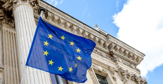 L’Europe exige des compétences professionnelles renforcées pour les agents en charge des crédits immobiliers 