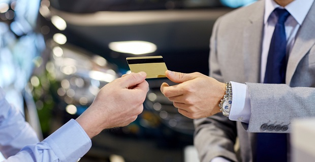 Le mois de juillet : le commencement de la baisse du financement auto