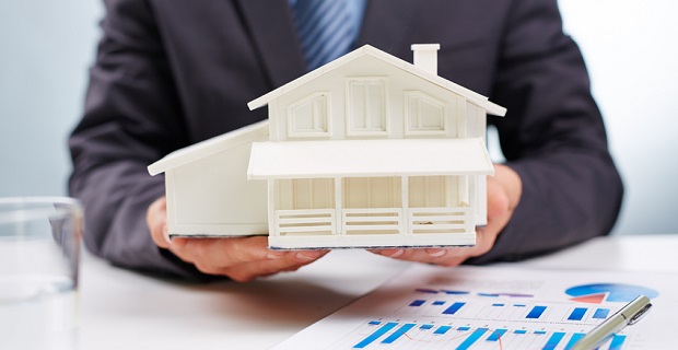 Les courtiers se regroupent pour résister aux pressions sur le secteur