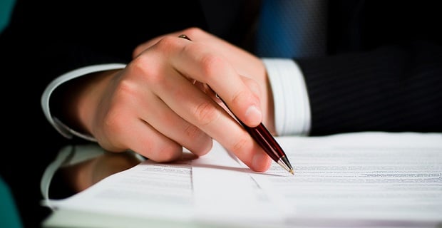 La complexité d’un changement d’assurance de crédit et les astuces pour s’en sortir