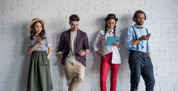 Les milléniaux préfèrent investir dans la crypto-monnaie et la bourse plutôt que l’immobilier