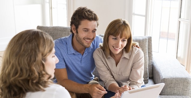 Les Français sont satisfaits des agents immobiliers, sauf sur la question des tarifs