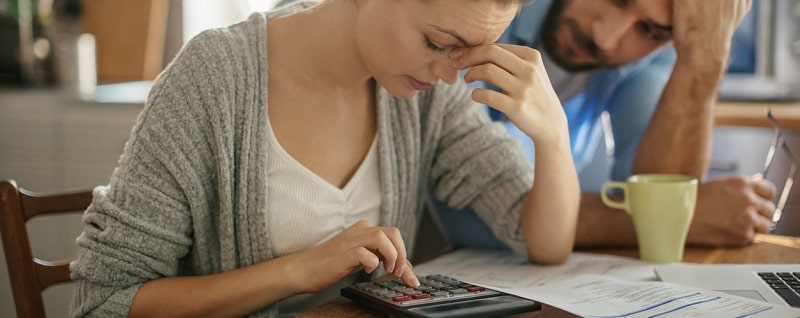 Quatre Canadiens sur dix se préparent à être endettés à vie