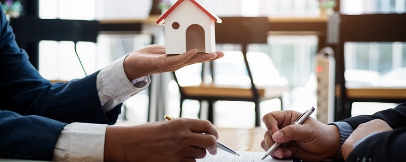 La propriété immobilière reste importante pour les millenials franciliens, mais sous conditions 