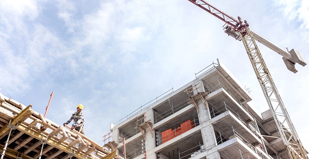 Immobilier : le nombre de mises en chantier continue de chuter