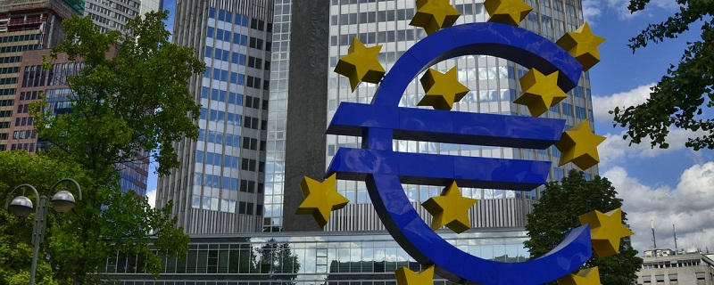 BCE : nouvelle direction, nouvelle politique ?