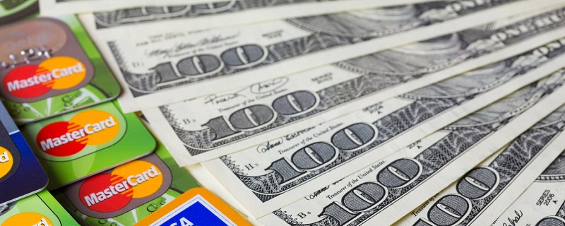 Les consommateurs américains, garants des profits des banques de leur pays