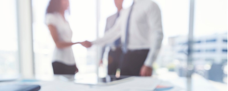 Négocier l’assurance de prêt pour respecter les taux d’usure