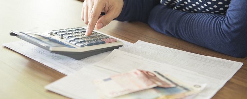 Repli de 1,1 % de la consommation en janvier selon l’Insee