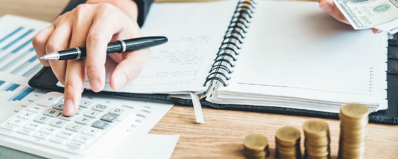 La réticence des Américains à utiliser l’argent liquide risque d’aggraver leur endettement