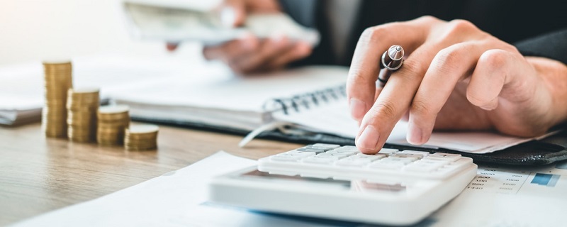 Prêts personnels attractifs pour les Américains grâce à la baisse du taux directeur de la Fed