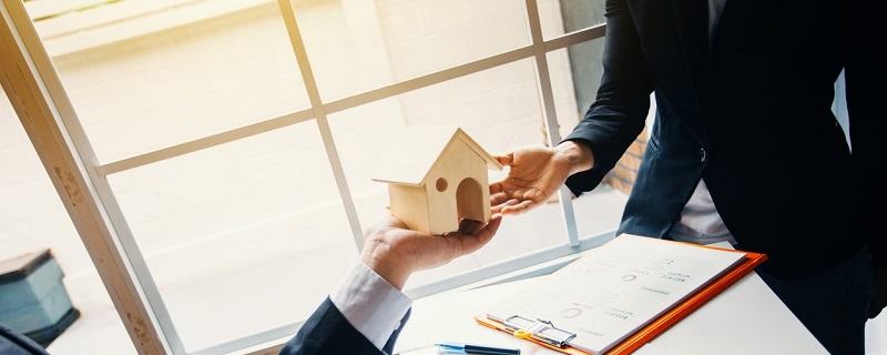 Le délai de rétractation des acheteurs immobiliers n’expirera qu’à l’été