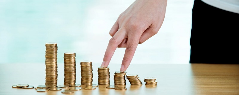 Chute de la production de prêts à la consommation en avril