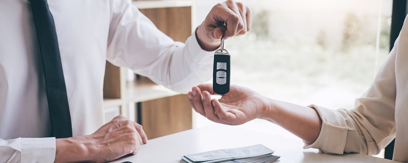 Faiblesse record, mais probablement temporaire des taux de prêt auto américains