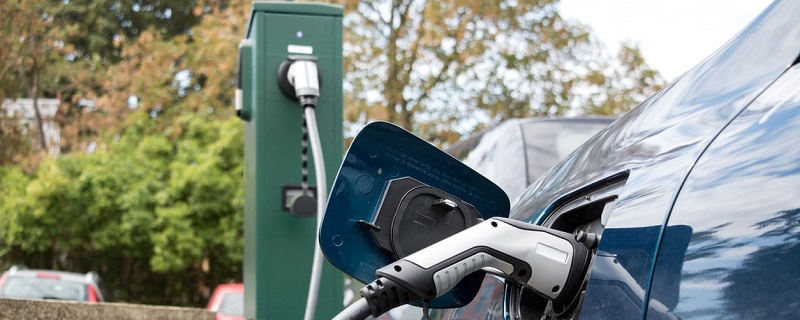 Le passage à l’électrique reste délicat pour les automobilistes