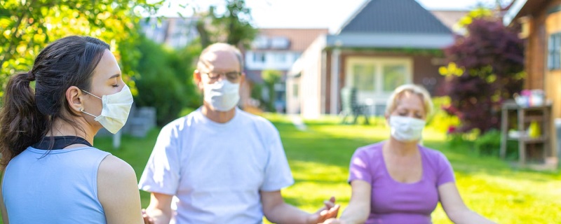 Comment les Ehpad réagissent-ils face à la pandémie de Covid-19 ?