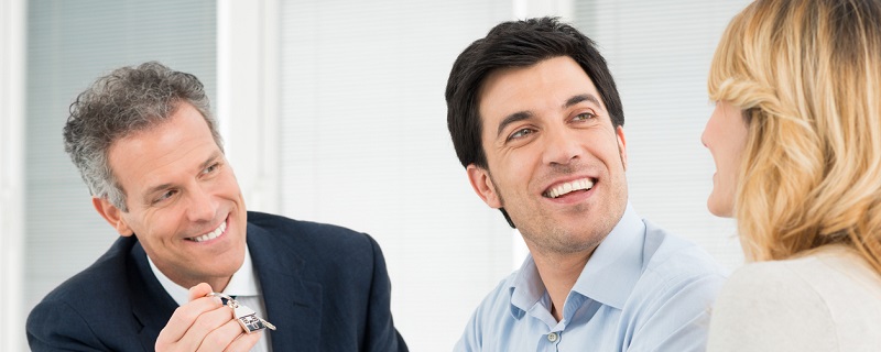 Les banques multiplient les offensives commerciales