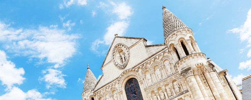 Immobilier : la vente d’églises devient de plus en plus courante