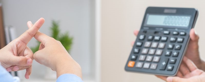 Non, les emprunteurs immobiliers vaccinés ne verront pas leur contrat annulé