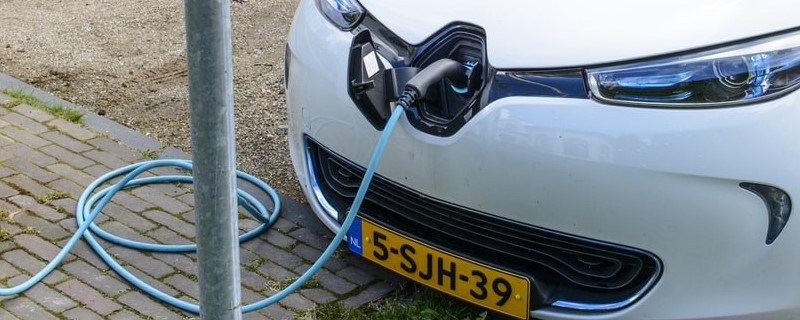 La valeur relativement élevée des véhicules électriques joue de son influence sur le coût de l’assurance 