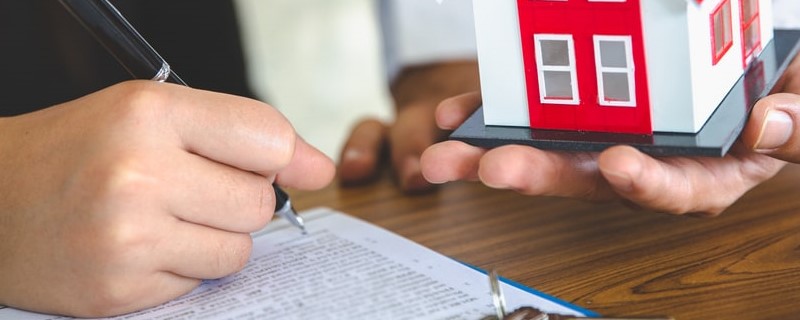 Axa refuse la proposition de rachat de XL Re par Covéa