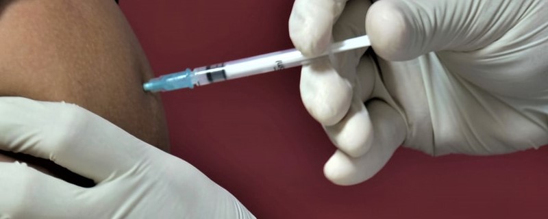 Moderna redoute de voir l’efficacité des vaccins anti-Covid diminuer notablement face à Omicron