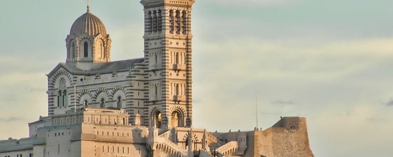 La transformation des édifices religieux avance à grands pas en France