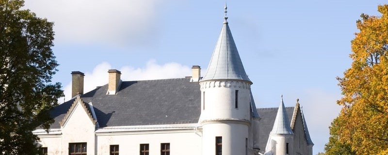 Les demeures en campagne et les petits châteaux dans l’Hexagone affichent une grande attractivité