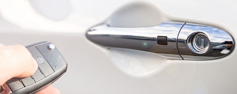 ouverture d'automobile