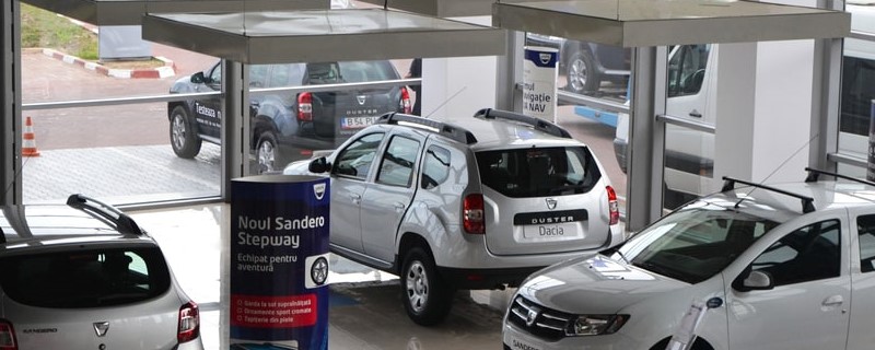 Vers l’arrêt de la production des voitures à moteur thermique en 2035