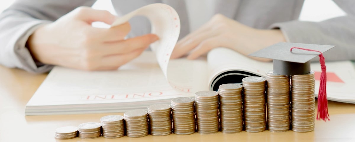 Le Canada va lever la restriction de travail hebdomadaire des étudiants étrangers