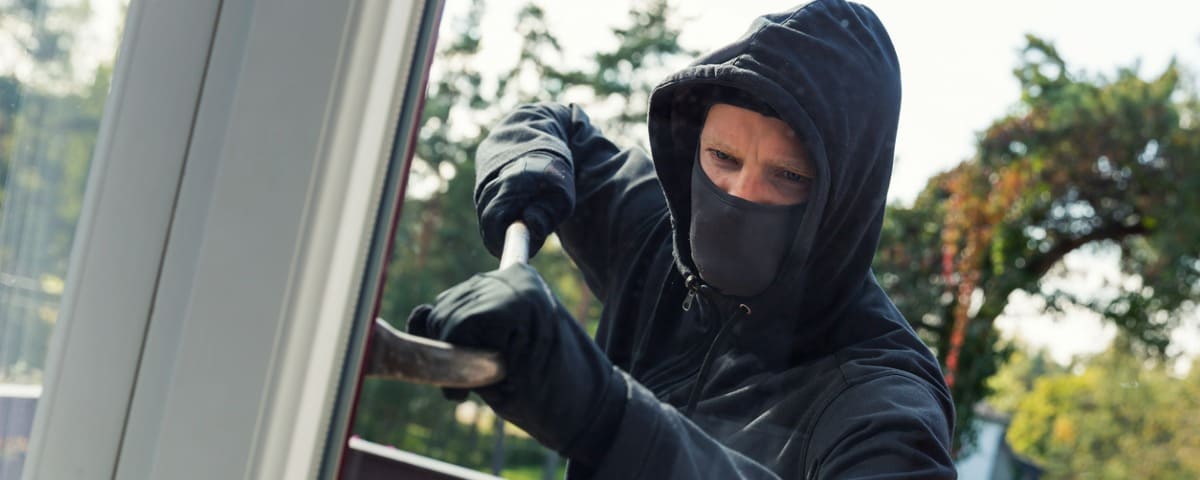 Déclaration contestée après cambriolage : les subtilités de l’indemnisation
