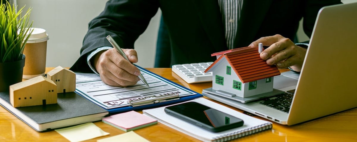 Confier sa gestion locative à un notaire : quels sont les avantages ?