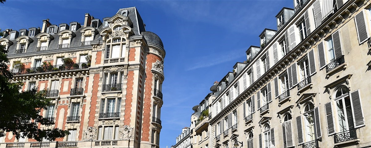 Le marché immobilier résiste malgré des signes annonciateurs de baisse