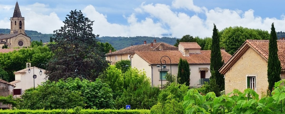 Mazan : le trésor caché de la Provence qui séduit les investisseurs immobiliers