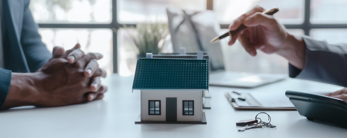 Investir dans un logement locatif intermédiaire via des SCPI : des avantages fiscaux pour 2024