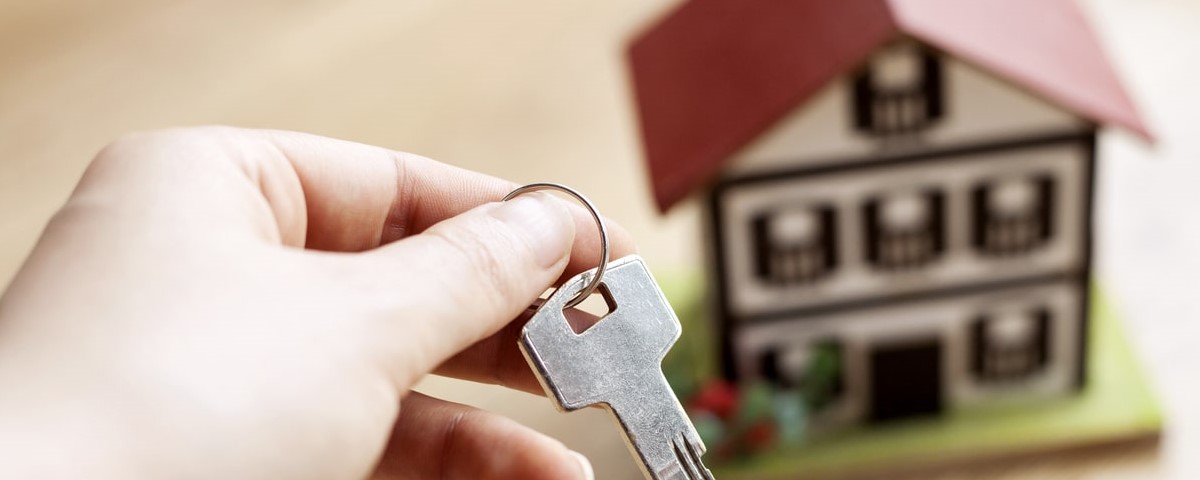 Acheter un logement en période de hausse des taux : est-ce toujours pertinent ?