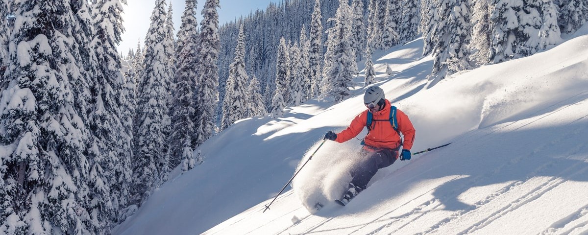 Assurance emprunteur et pratique de sport d’hiver : attention au contrat