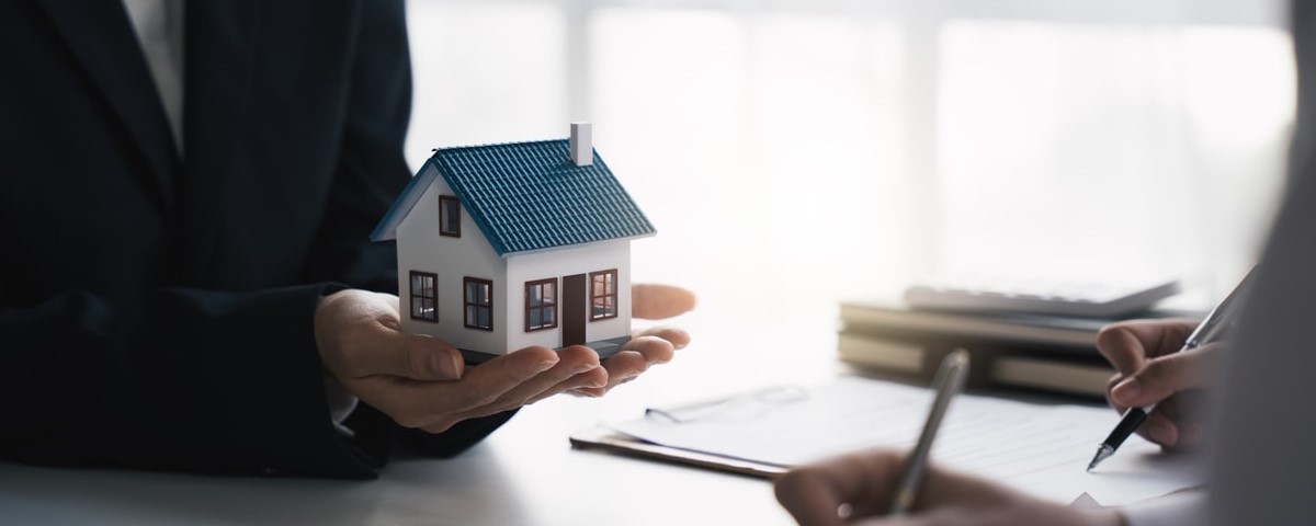 Immobilier : les professionnels prévoient une poursuite de la baisse des prix à Paris