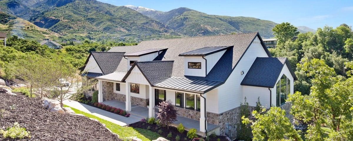 Investir dans l’immobilier de montagne : opportunités et défis