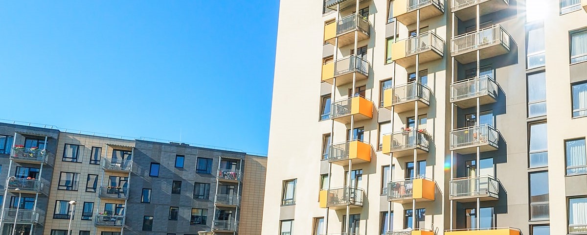 Airbnb sera-t-il obligé de vérifier la nature des biens loués ? 