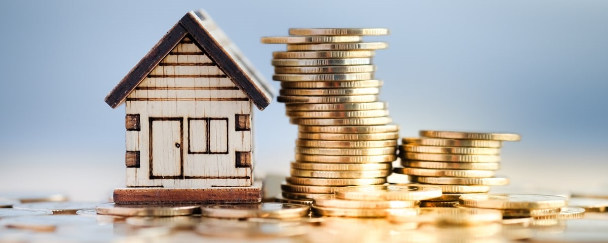 Libéraliser le marché ou encadrer les loyers pour résoudre la crise du logement ? 