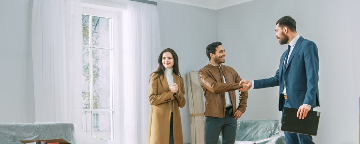 Où trouver un bien à moins de 5 000 €/m² en Île-de-France et accessible en métro depuis Paris ?