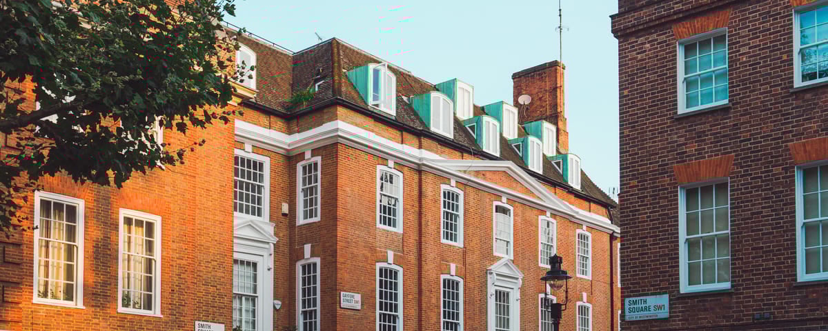 Immobilier septembre 2025 : la hausse des taux se confirme, les conditions se durcissent