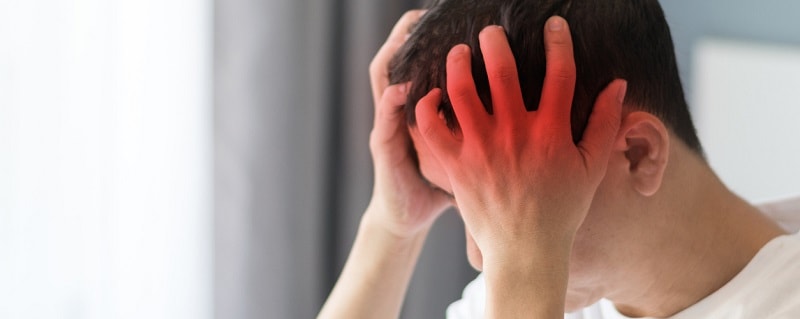 un patient avec une maladie neurologique