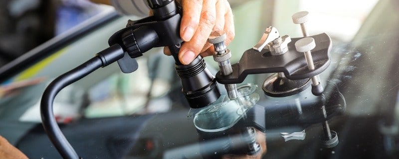 Pare-brise rayé et assurance auto