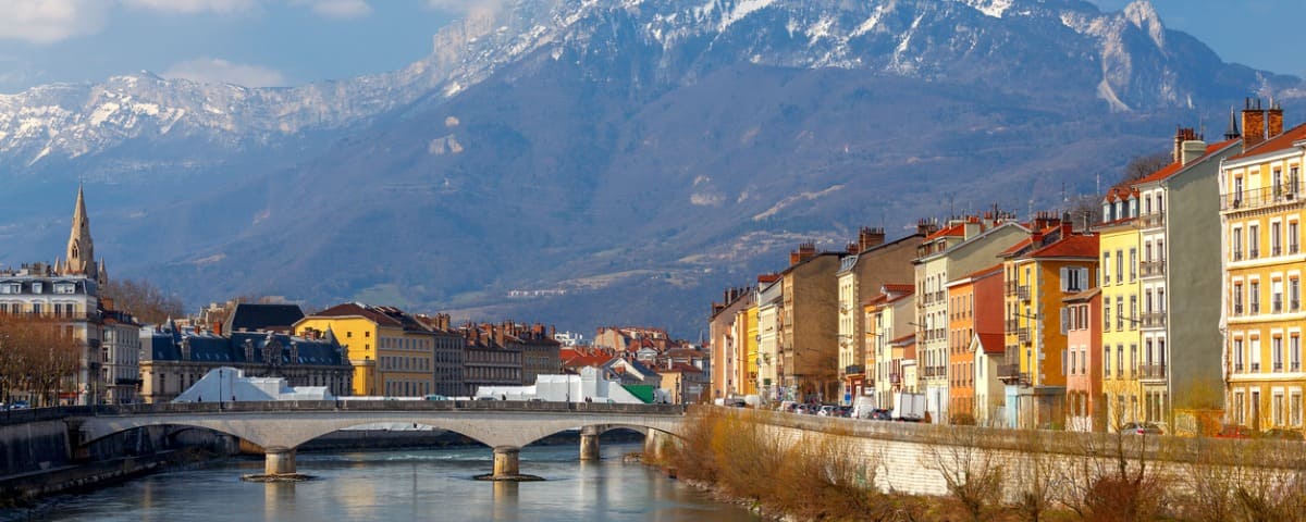 Assurance Auto à Grenoble