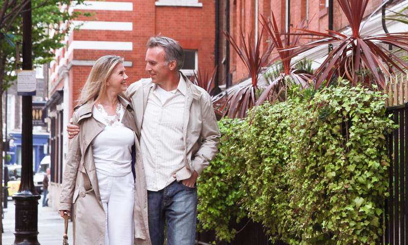 Prix d'un enterrement avec caveau : combien faut-il prévoir